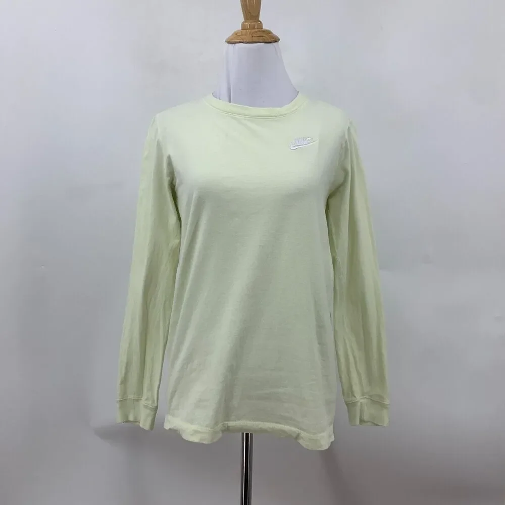 The Nike Tee Shirt Girls Youth L Large Celery Green Long Sleeve Athletic Shirt